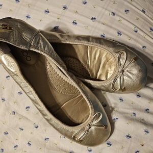 Me Too Gold Shoes